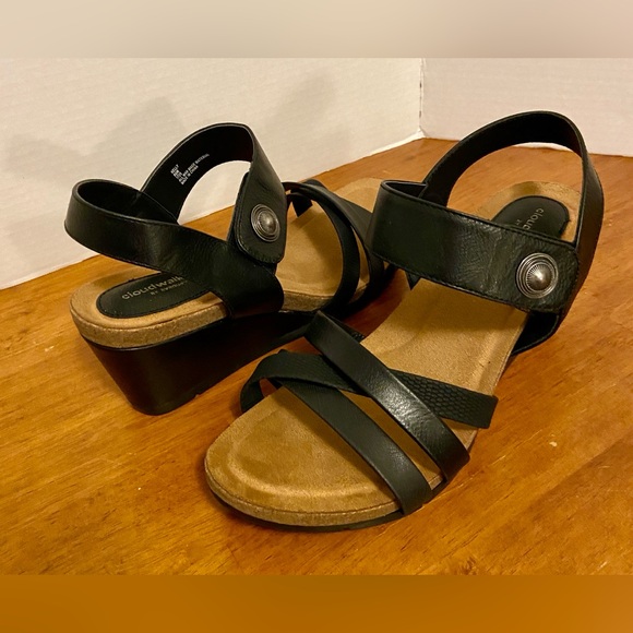 cloudwalkers Shoes - Kelly Black Wedge Sandal - Cloudwalker by Avenue - Size 8.5 Wide